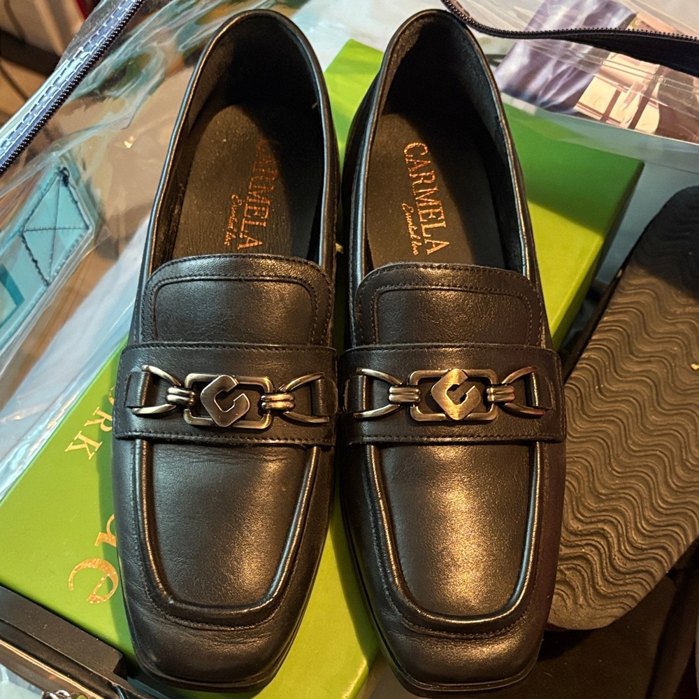 Carvela Black Leather Loafers for Women